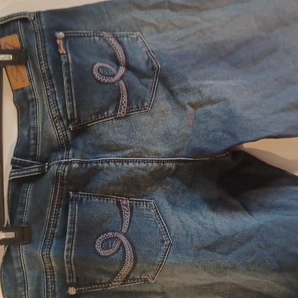 Seven7 girlfriend capri/ankle jeans - Picture 3 of 7